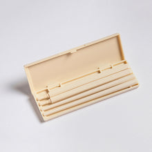 Load image into Gallery viewer, Jing Si Screwed on Chopsticks 雙截旋轉筷盒裝