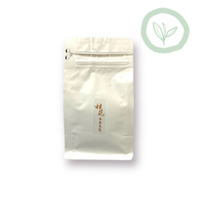 Load image into Gallery viewer, Osmanthus Oolong Triangular Teabags 桂花白金烏龍三角立體茶包20入 Best by 1/25/2026
